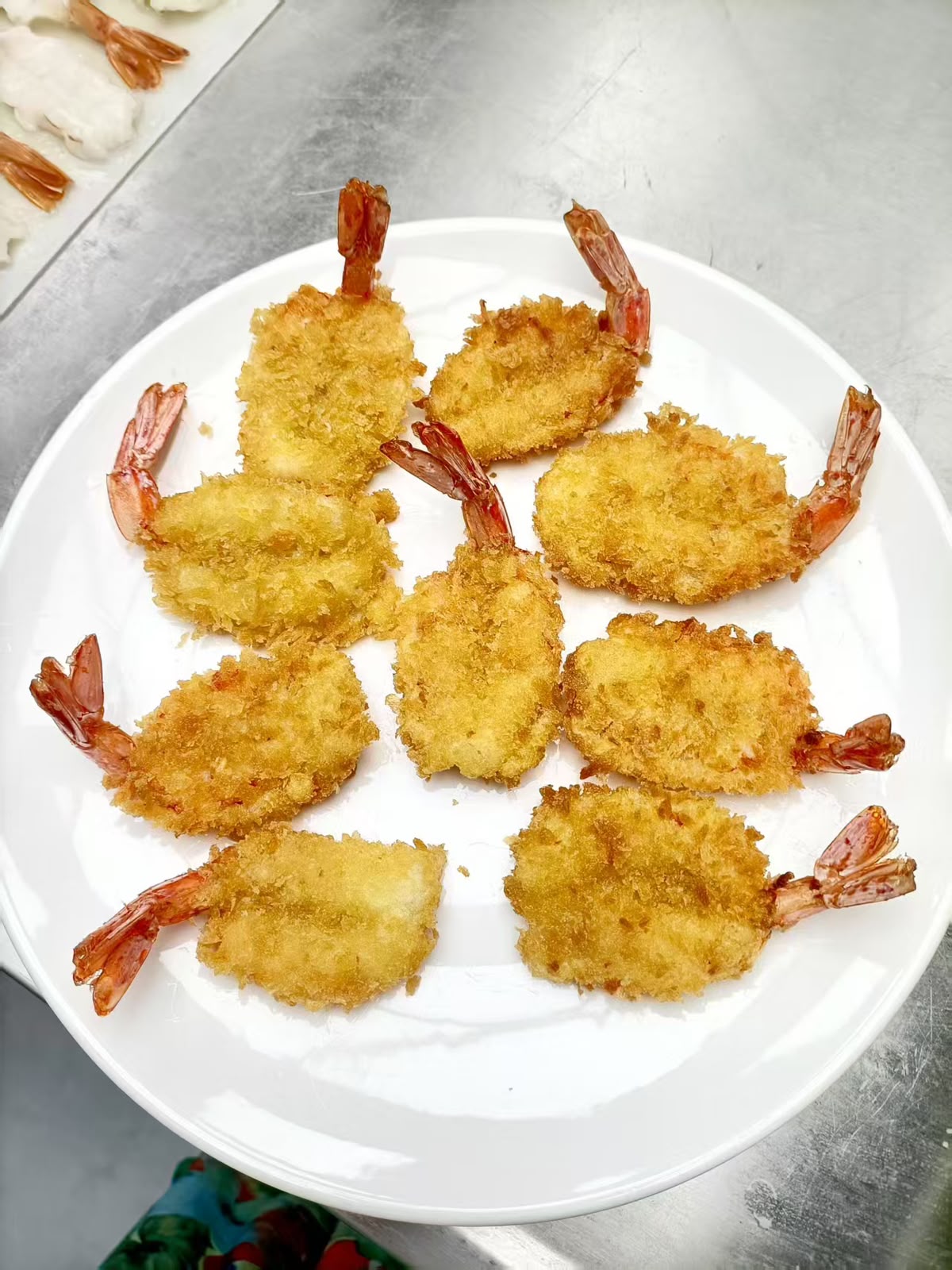 Panko-breaded butterfly shrimp — foodservice ready.